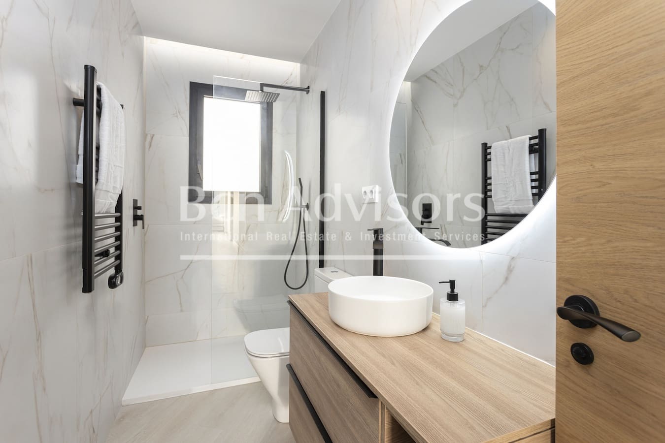 3 quarto Apartamento para venda em Barcelona cidade com garagem - 865 000 € (Ref: 9530384)