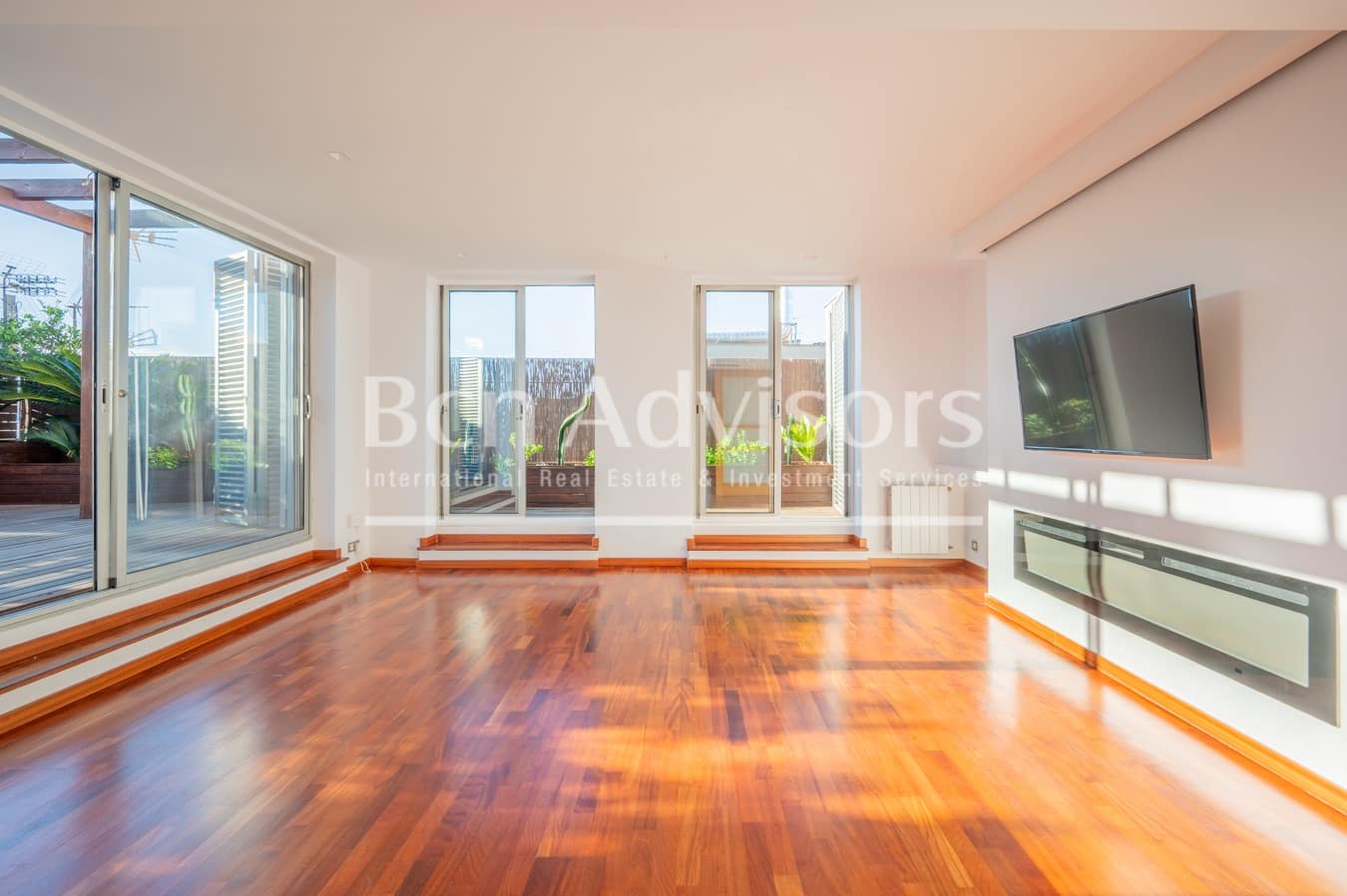 2 bedroom Penthouse for sale in Barcelona city - € 845,000 (Ref: 9540940)