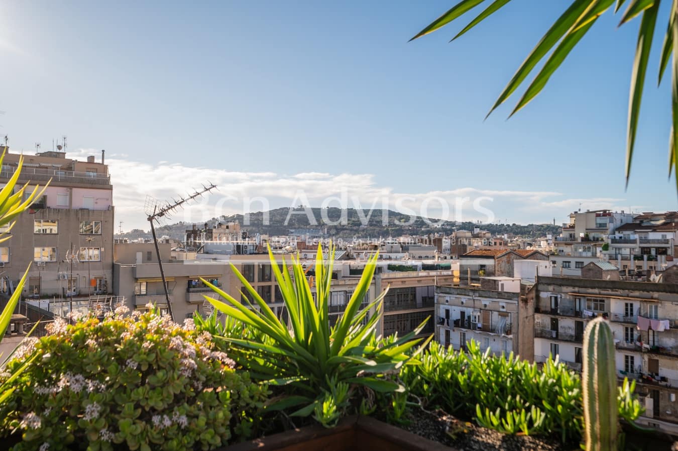 2 bedroom Penthouse for sale in Barcelona city - € 845,000 (Ref: 9540940)