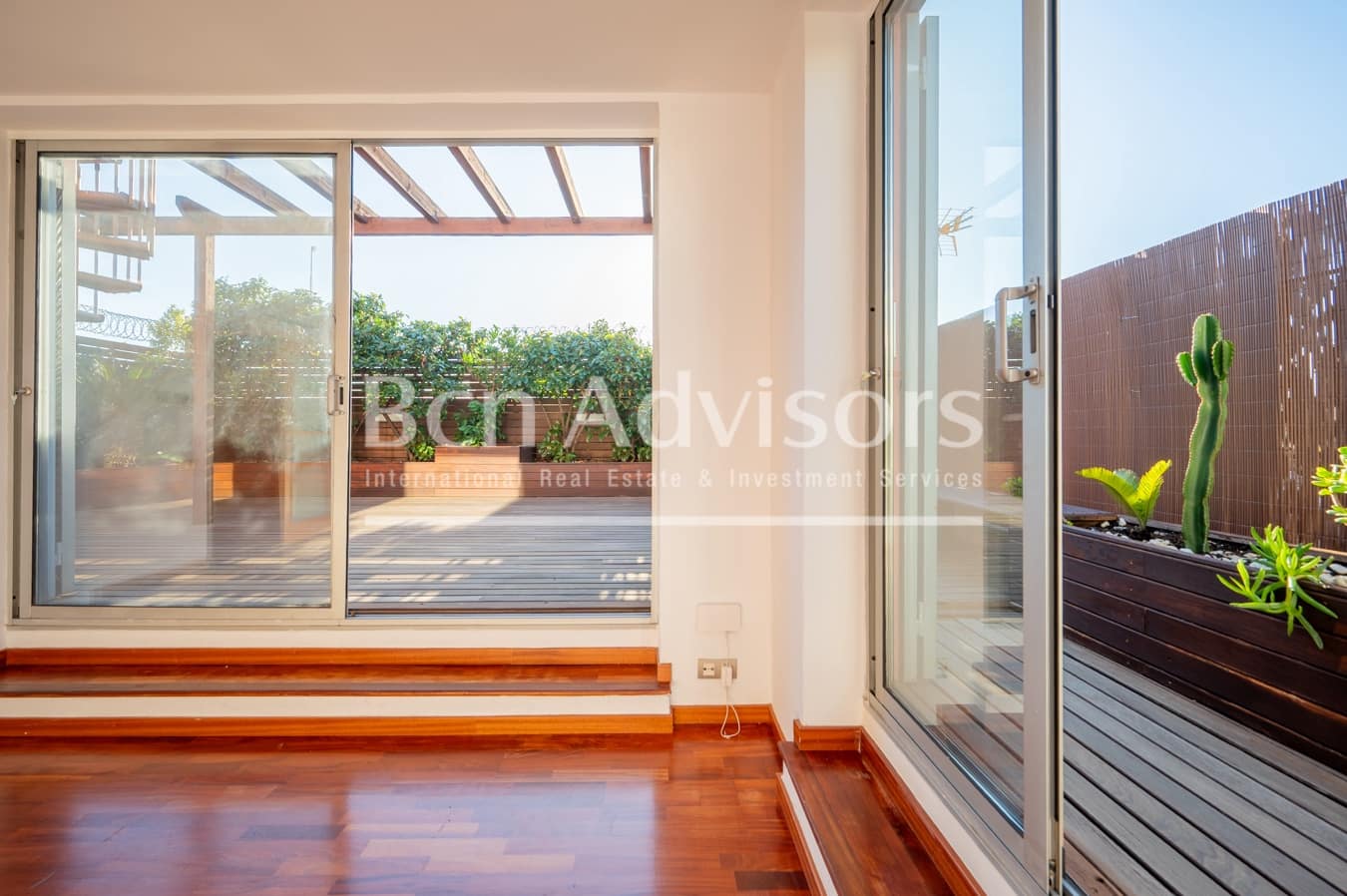 2 bedroom Penthouse for sale in Barcelona city - € 845,000 (Ref: 9540940)