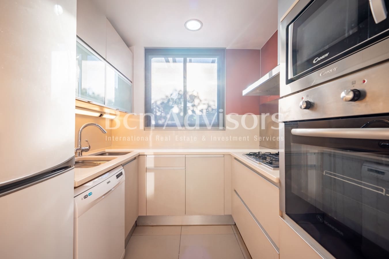 2 bedroom Penthouse for sale in Barcelona city - € 845,000 (Ref: 9540940)
