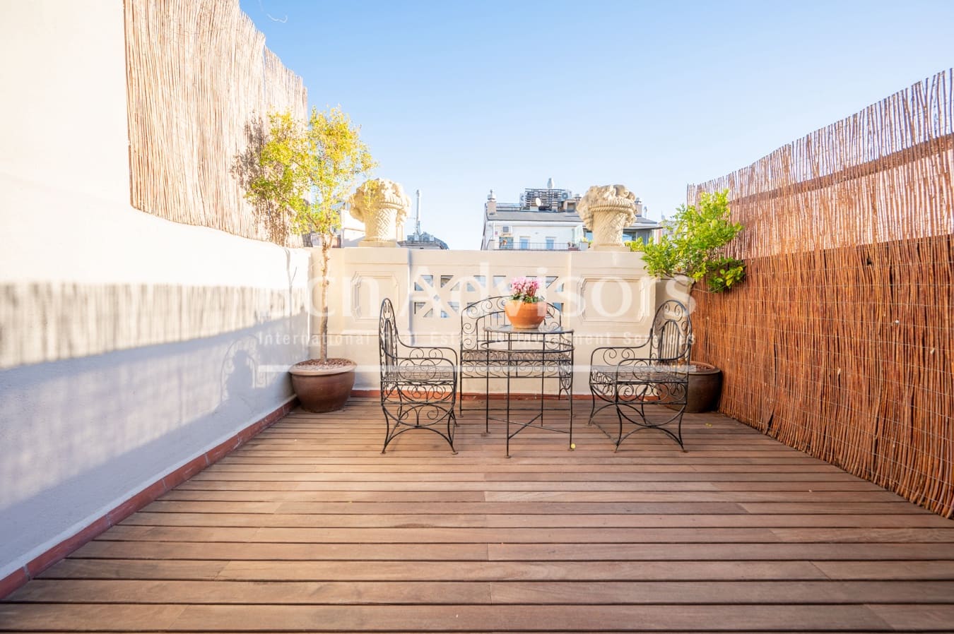 2 bedroom Penthouse for sale in Barcelona city - € 845,000 (Ref: 9540940)