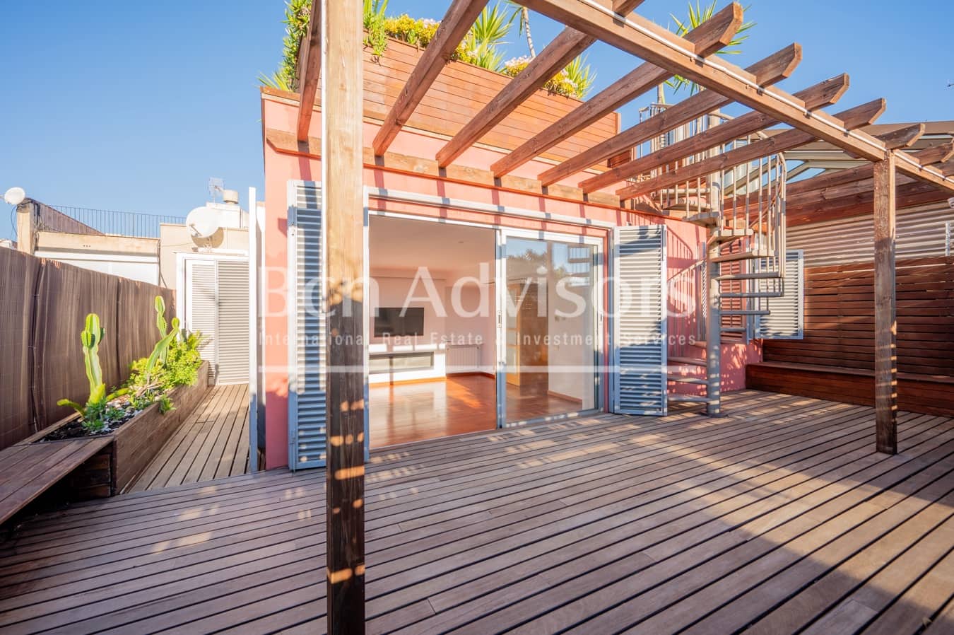 2 bedroom Penthouse for sale in Barcelona city - € 845,000 (Ref: 9540940)