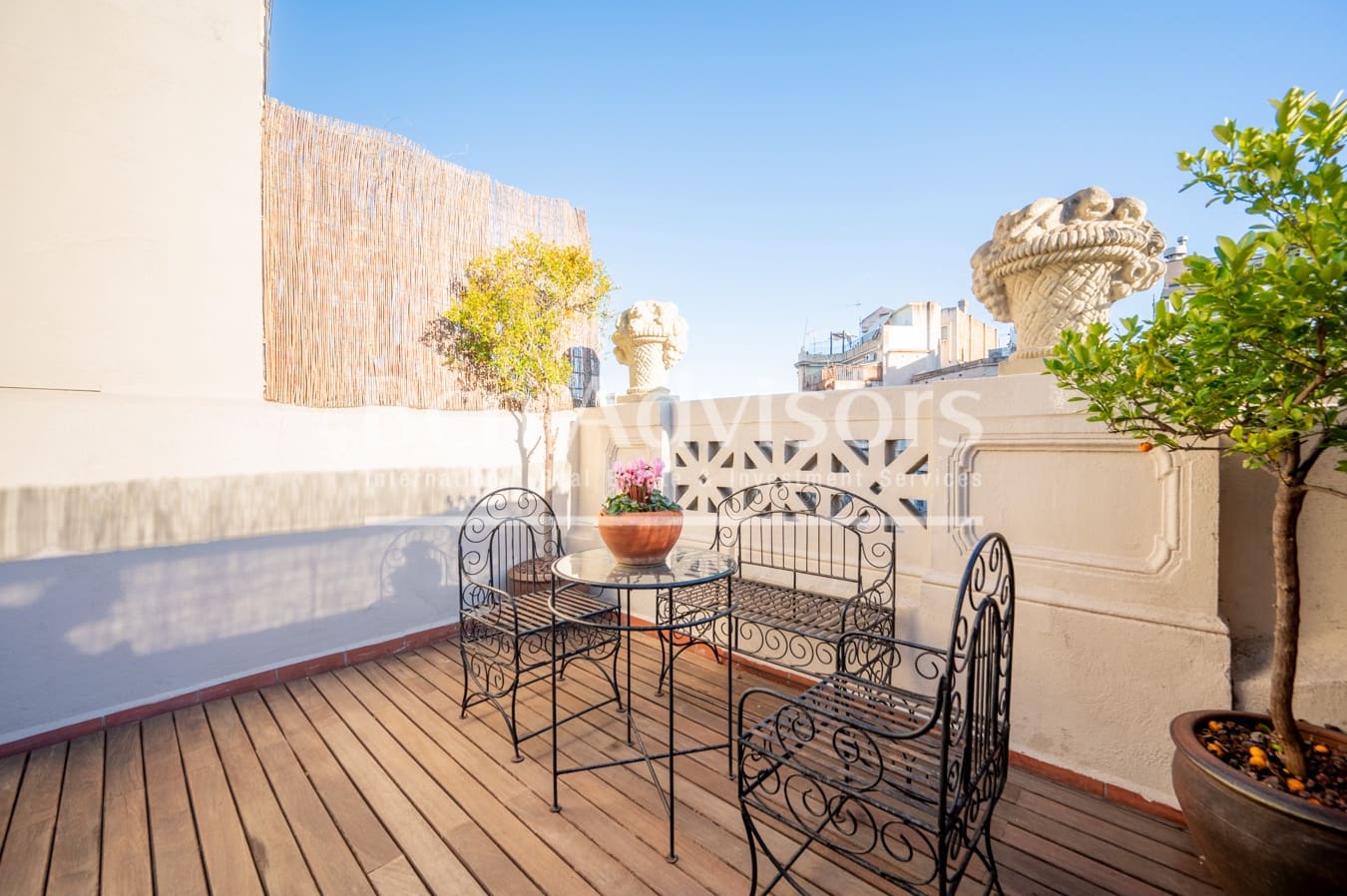 2 bedroom Penthouse for sale in Barcelona city - € 845,000 (Ref: 9540940)