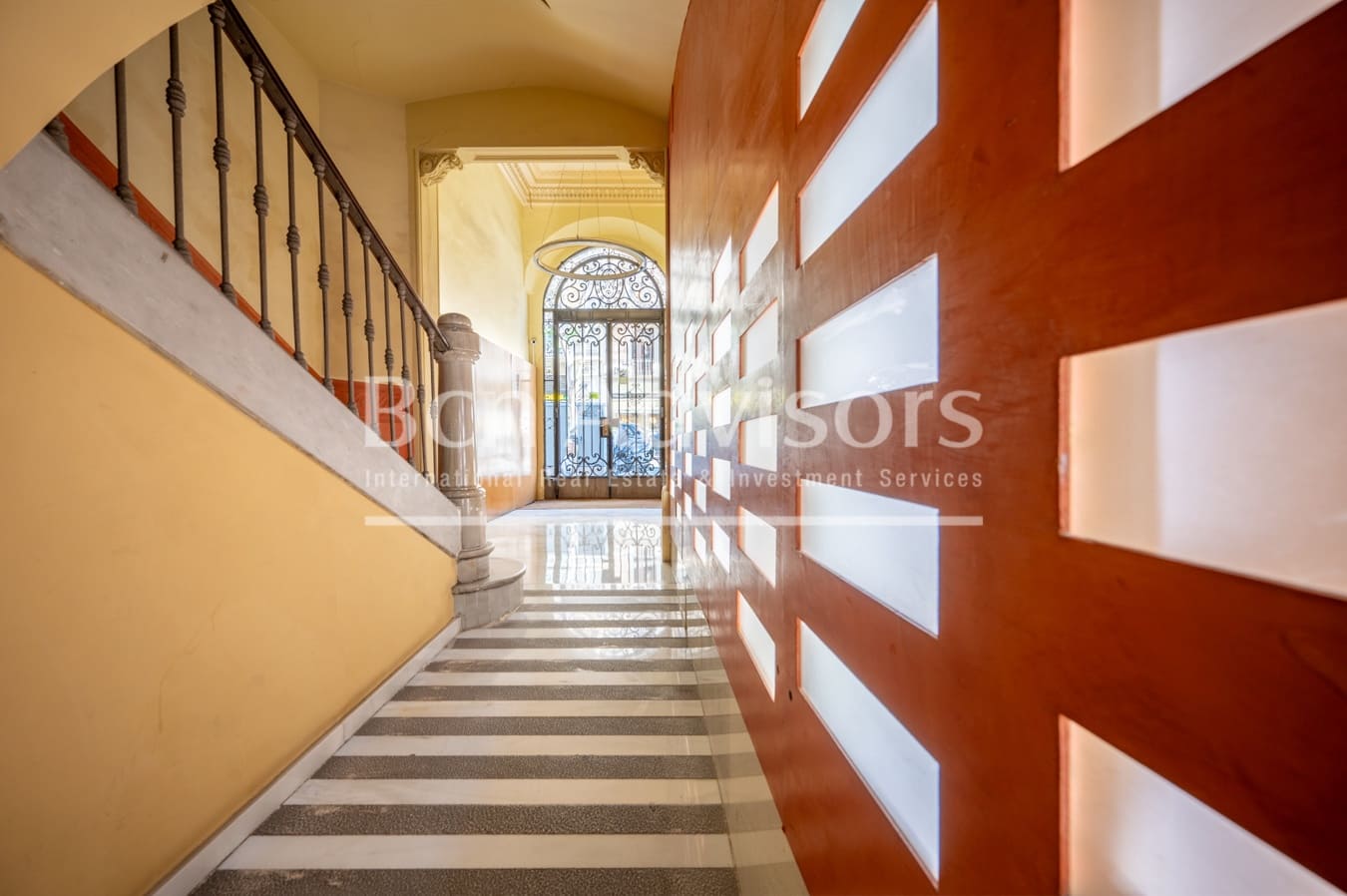 2 bedroom Penthouse for sale in Barcelona city - € 845,000 (Ref: 9540940)