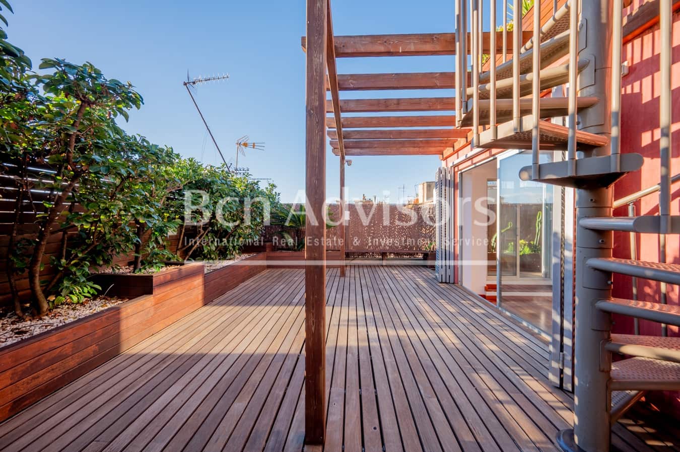 2 bedroom Penthouse for sale in Barcelona city - € 845,000 (Ref: 9540940)