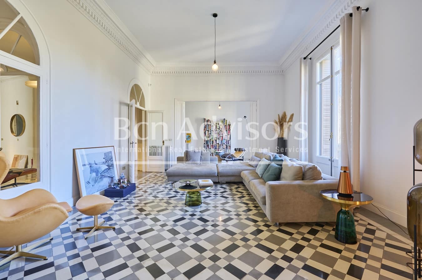 7 soveværelse Lejlighed til salg i Barcelona by - € 3.050.000 (Ref: 9547807)