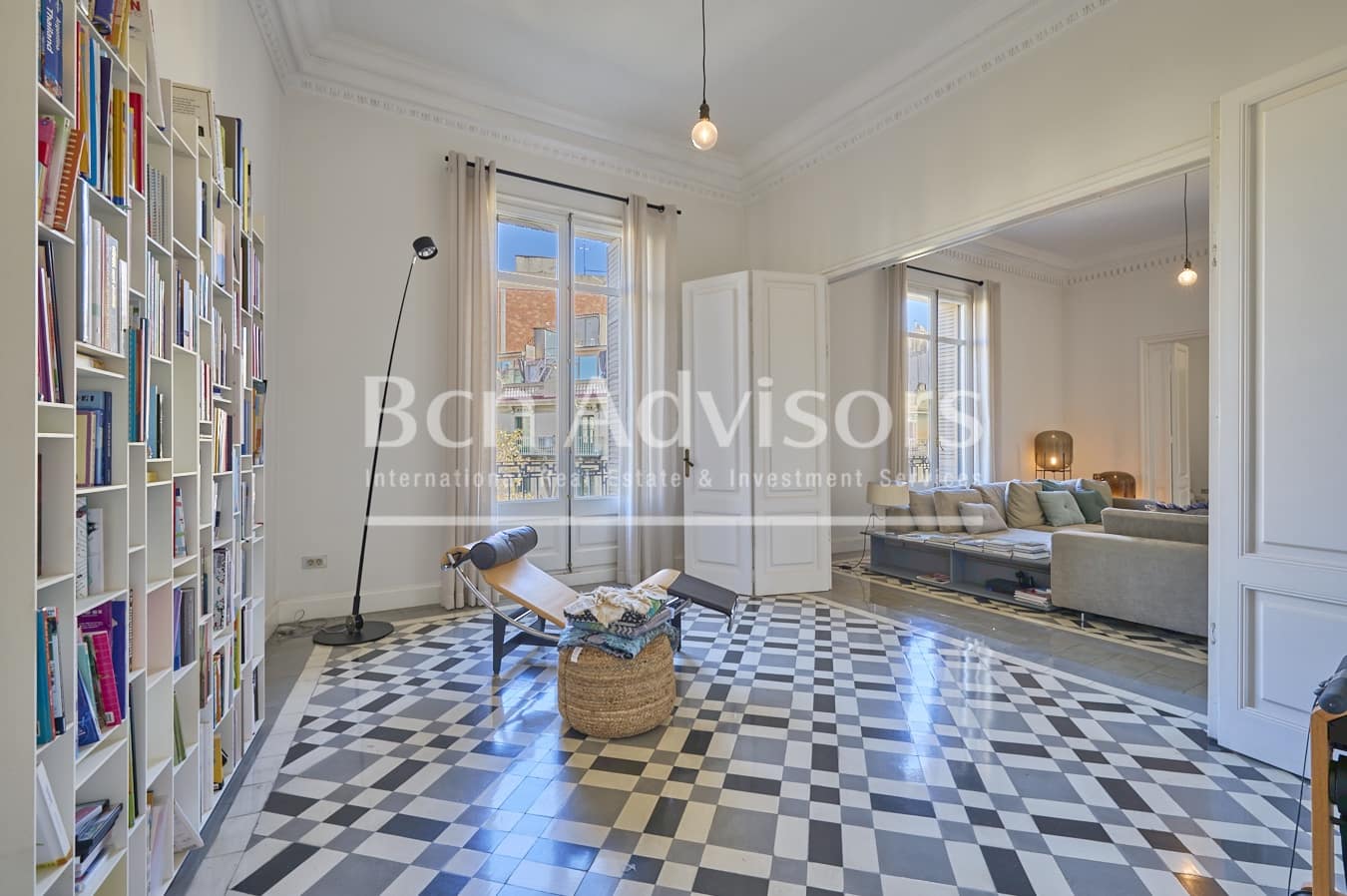 7 soveværelse Lejlighed til salg i Barcelona by - € 3.050.000 (Ref: 9547807)