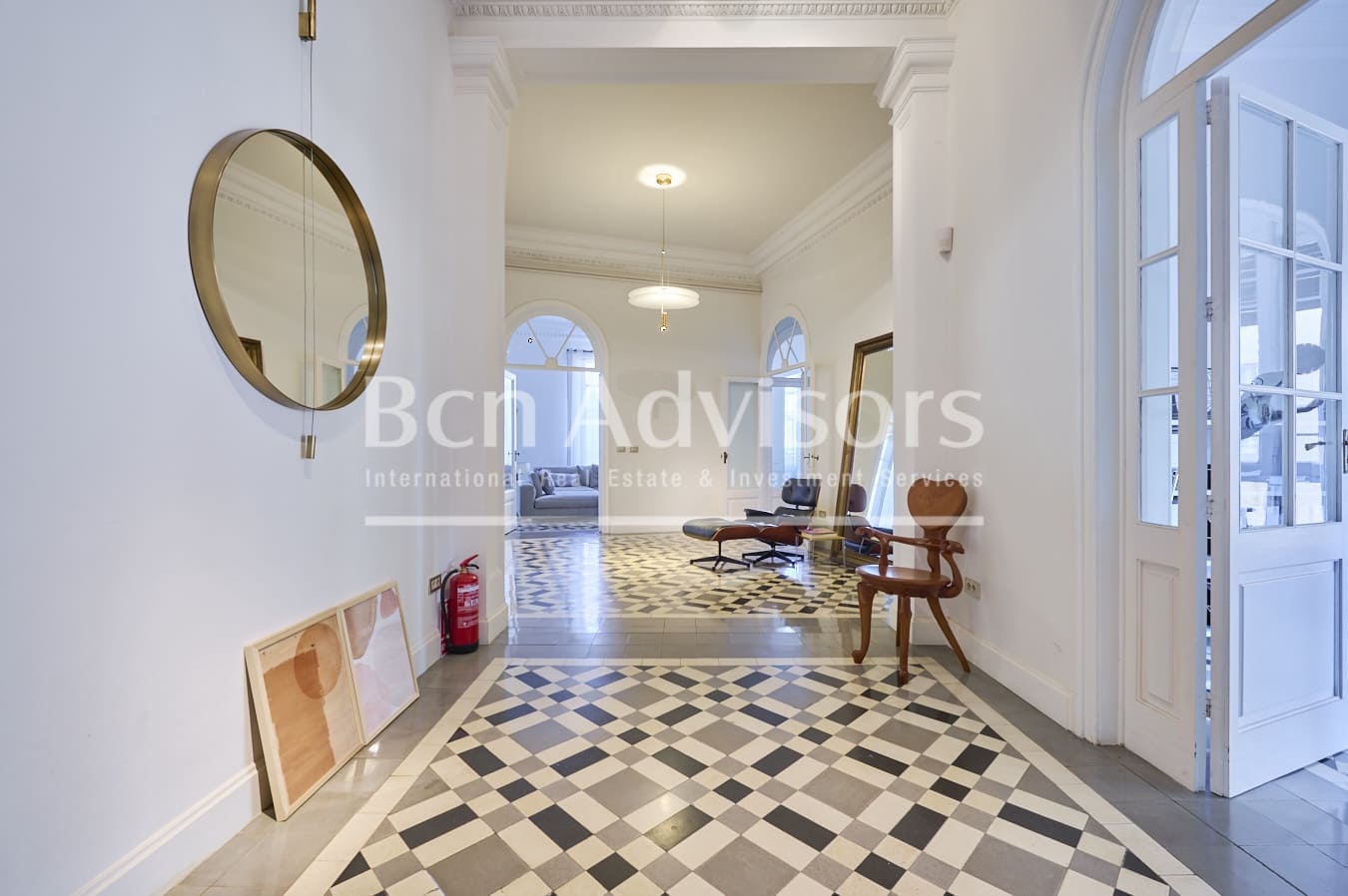 7 soveværelse Lejlighed til salg i Barcelona by - € 3.050.000 (Ref: 9547807)