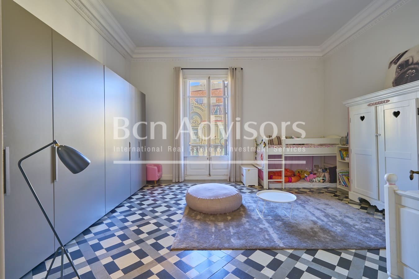 7 soveværelse Lejlighed til salg i Barcelona by - € 3.050.000 (Ref: 9547807)