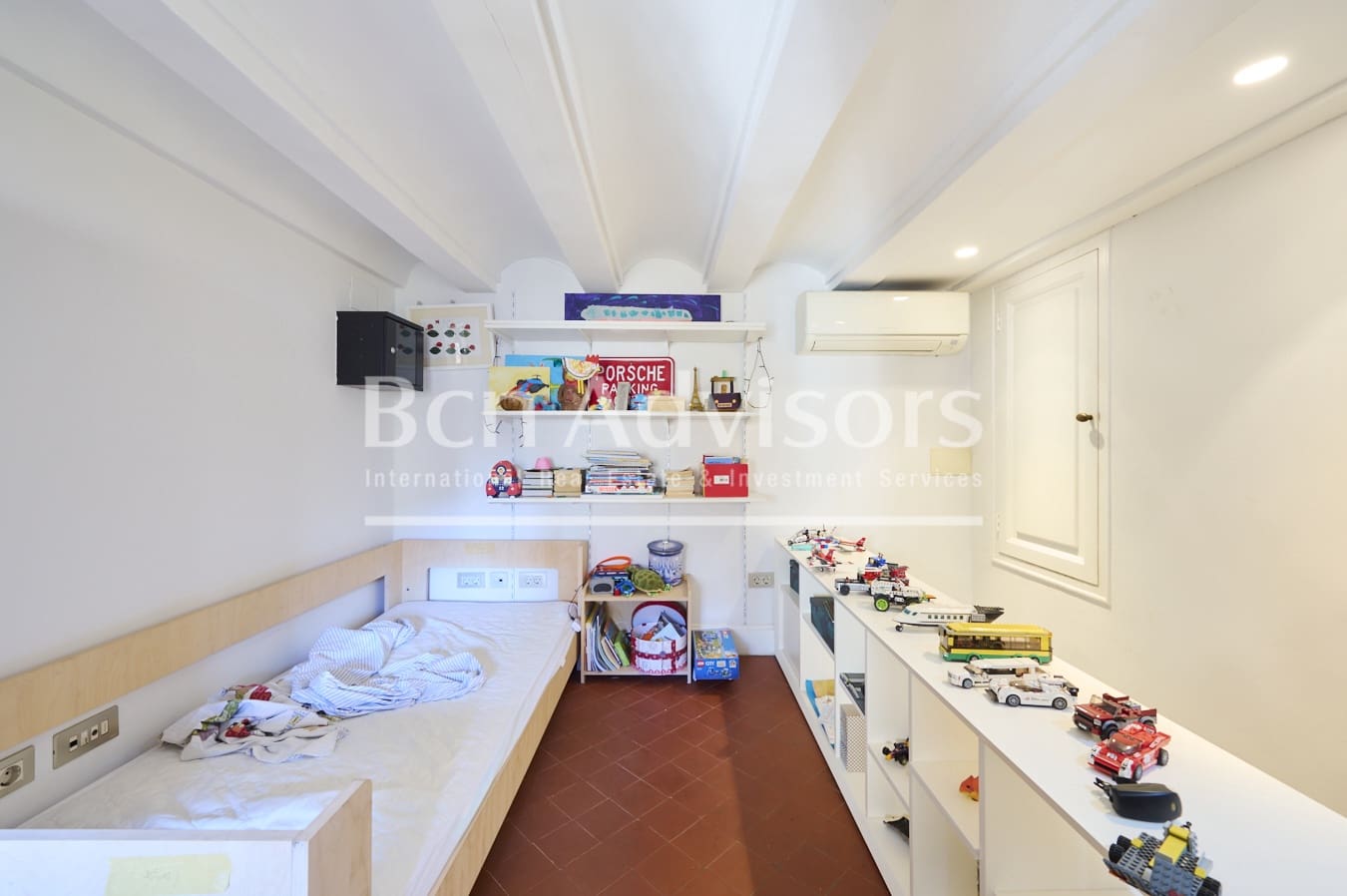 7 soveværelse Lejlighed til salg i Barcelona by - € 3.050.000 (Ref: 9547807)