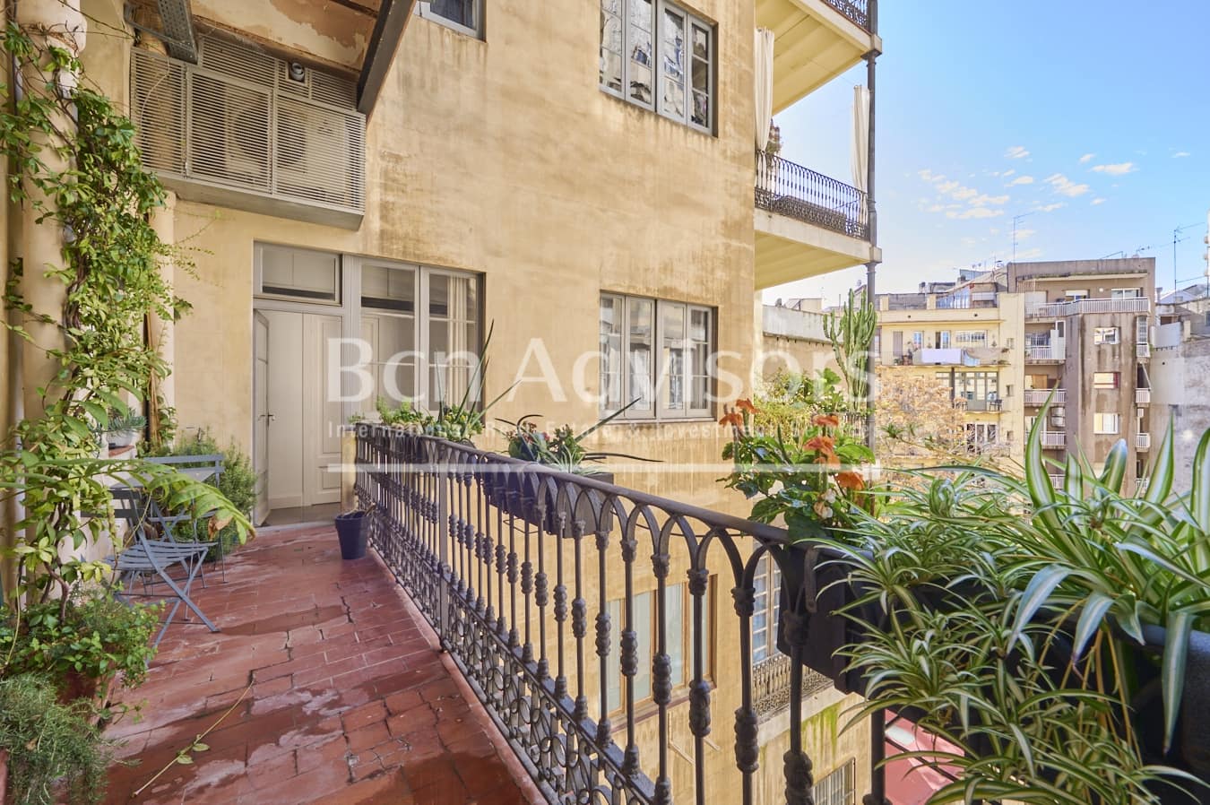 7 soveværelse Lejlighed til salg i Barcelona by - € 3.050.000 (Ref: 9547807)