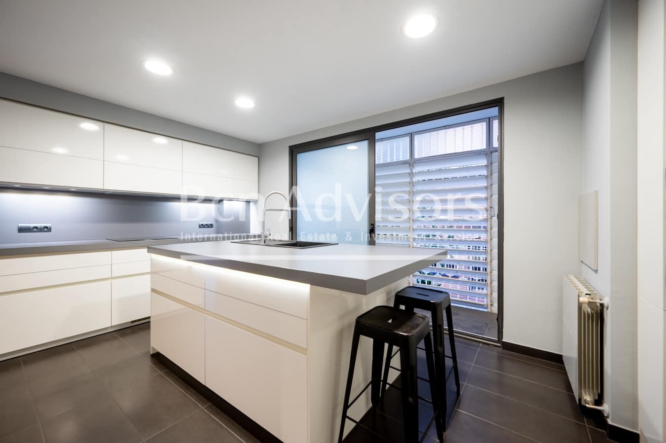 5 soveværelse Lejlighed til salg i Barcelona by - € 1.550.000 (Ref: 9561564)