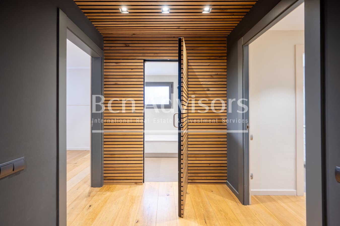 5 soveværelse Lejlighed til salg i Barcelona by - € 1.550.000 (Ref: 9561564)