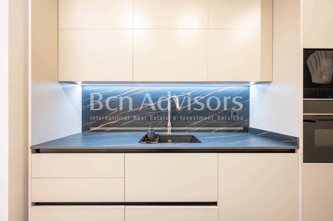 3 sovrum Lägenhet till salu i Barcelona stad med garage - 1 590 000 € (Ref: 9564937)