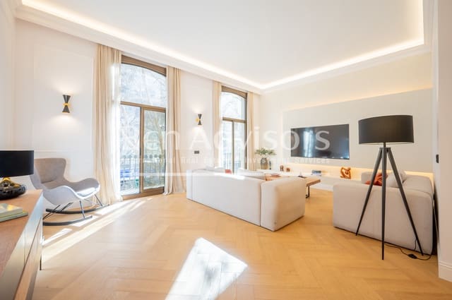 3 sypialnia Apartament na sprzedaż w La Dreta de L'Eixample, Miasto Barcelona z garażem - 1 590 000 € (Ref: 9564937)