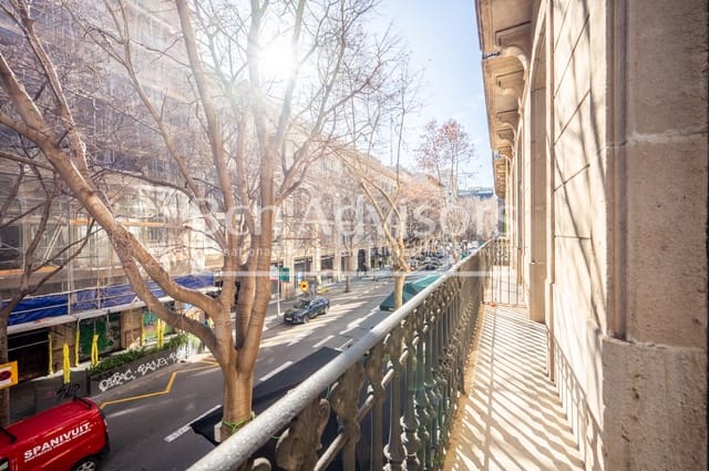 3 sypialnia Apartament na sprzedaż w La Dreta de L'Eixample, Miasto Barcelona z garażem - 1 590 000 € (Ref: 9564937)