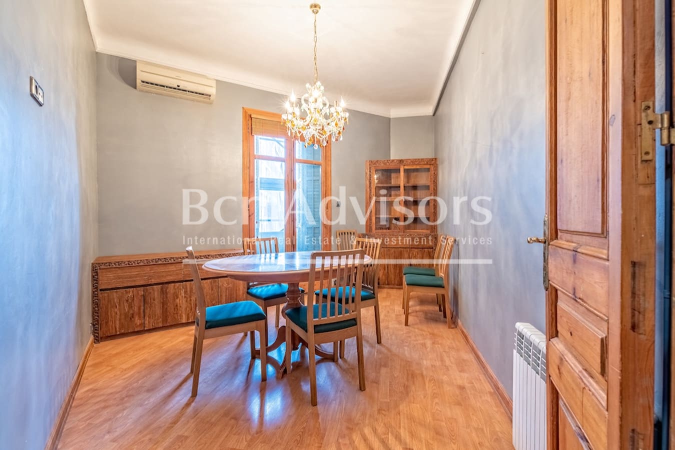 6 bedroom Apartment for sale in Barcelona city - € 850,000 (Ref: 9564938)