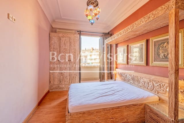 6 makuuhuone Huoneisto myytävänä paikassa Sant Antoni, Barcelona kaupunki - 850 000 € (Ref: 9564938)