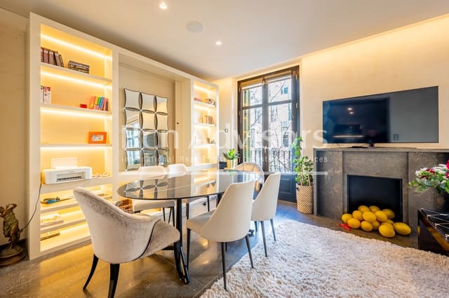 2 soveværelse Lejlighed til salg i L'Antiga Esquerra de L'Eixample, Barcelona by - € 950.000 (Ref: 9568312)