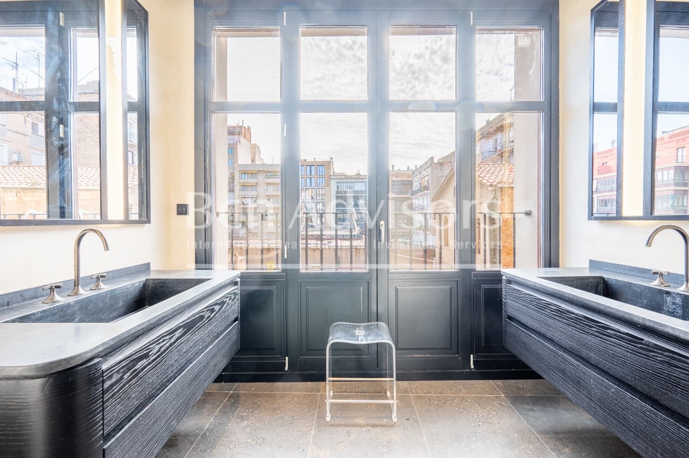 2 makuuhuone Huoneisto myytävänä paikassa Barcelona kaupunki - 950 000 € (Ref: 9568312)