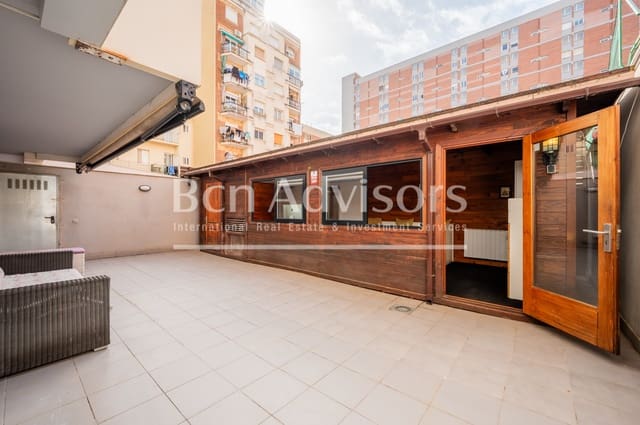 Apartamento de 2 habitaciones en El Parc i La Llacuna del Poblenou, Barcelona ciudad en venta con piscina - 695.000 € (Ref: 9586044)