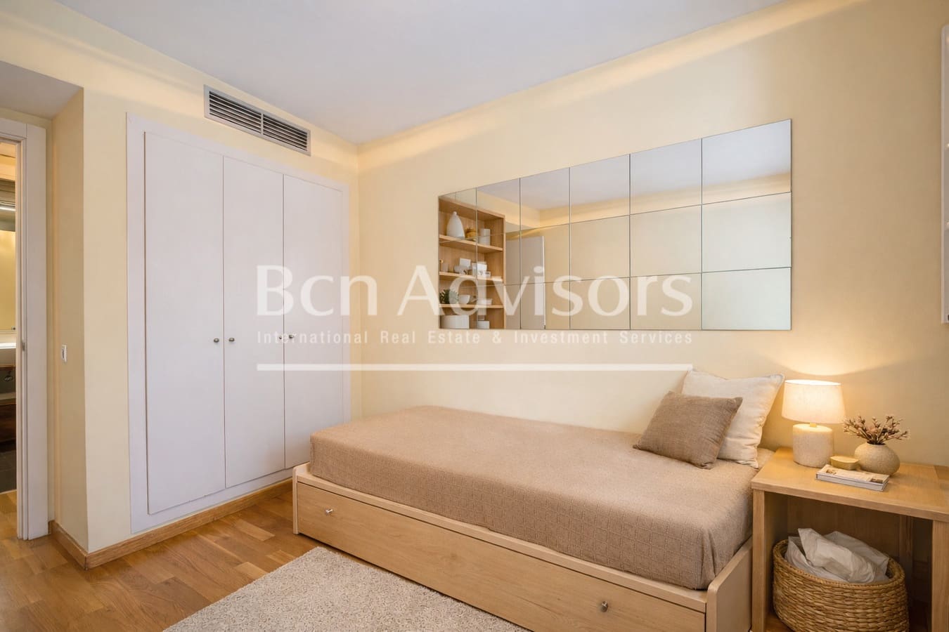 2 bedroom Apartment for sale in Barcelona city with pool - € 695,000 (Ref: 9586044)