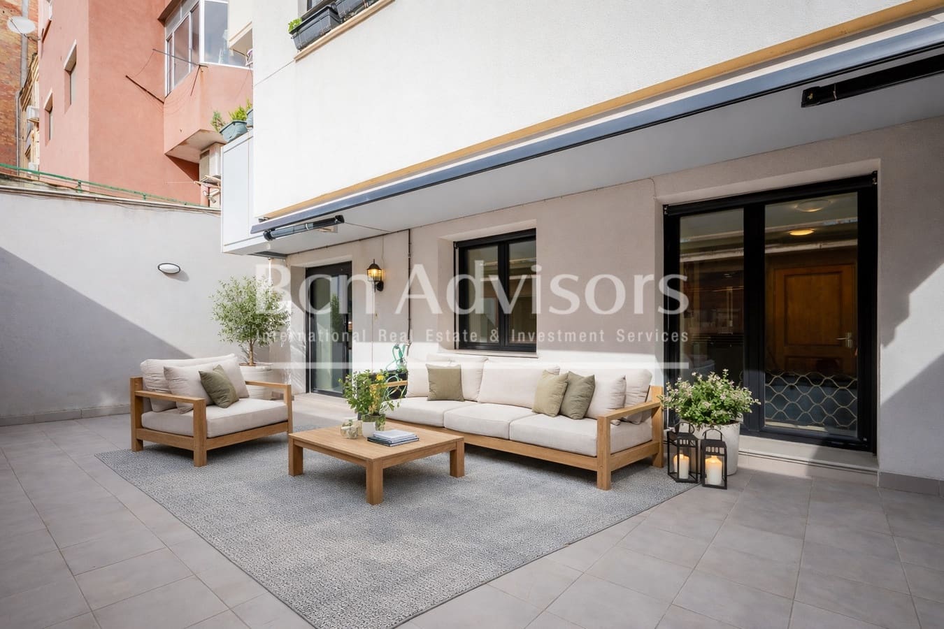 2 bedroom Apartment for sale in Barcelona city with pool - € 695,000 (Ref: 9586044)