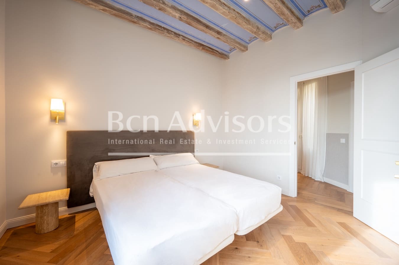 2 soveværelse Lejlighed til salg i Barcelona by med swimmingpool - € 850.000 (Ref: 9590969)