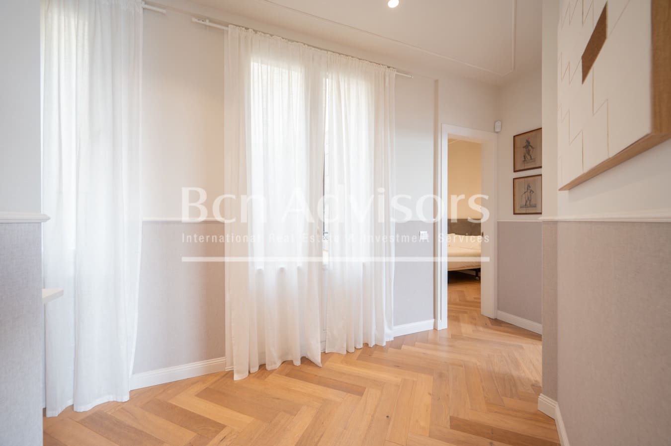 2 soveværelse Lejlighed til salg i Barcelona by med swimmingpool - € 850.000 (Ref: 9590969)