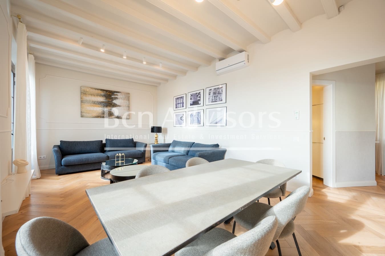 2 soveværelse Lejlighed til salg i Barcelona by med swimmingpool - € 850.000 (Ref: 9590969)