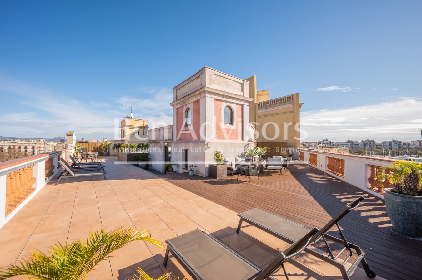 2 soveværelse Lejlighed til salg i Barcelona by med swimmingpool - € 850.000 (Ref: 9590969)