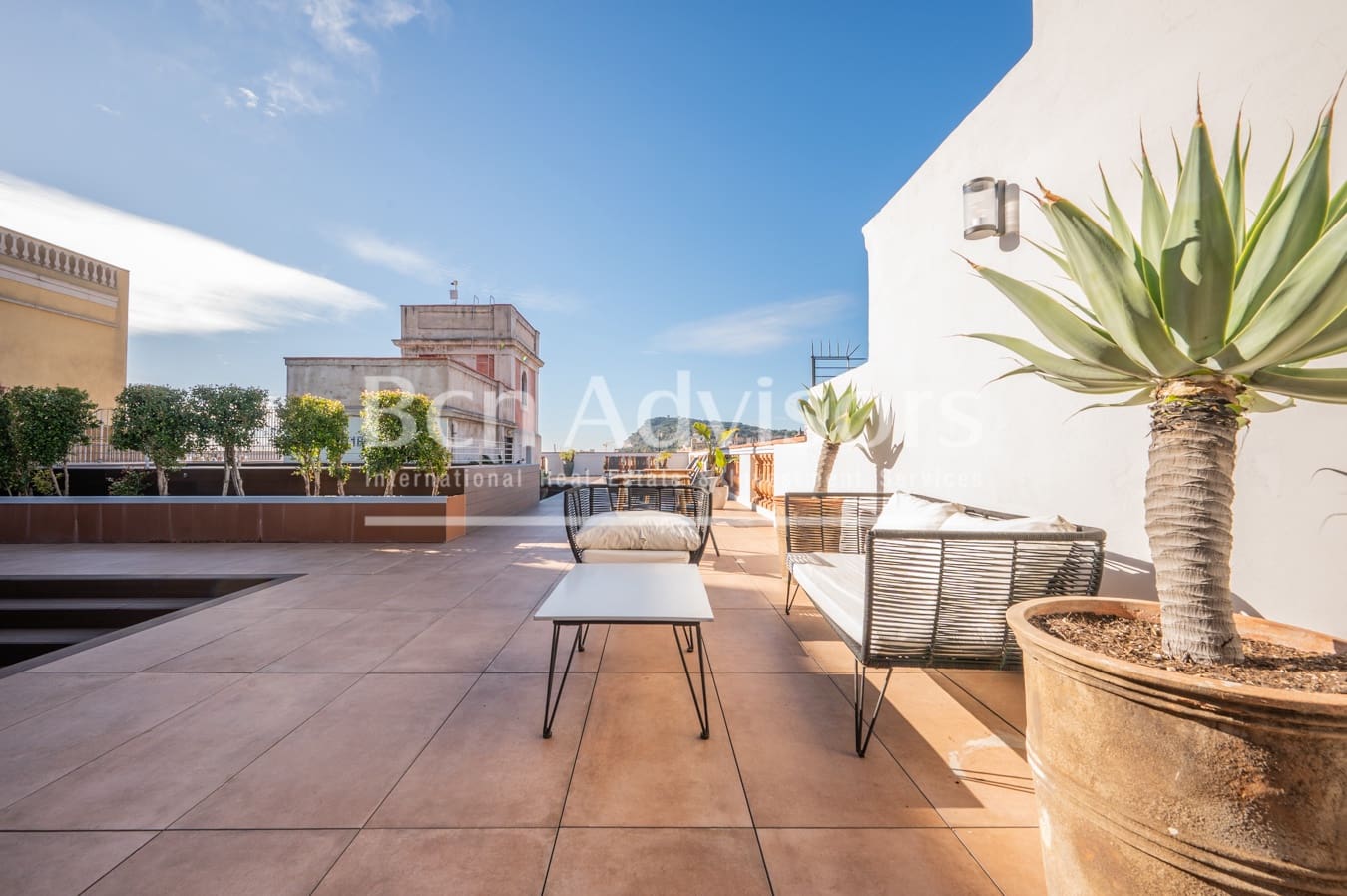 2 soveværelse Lejlighed til salg i Barcelona by med swimmingpool - € 850.000 (Ref: 9590969)