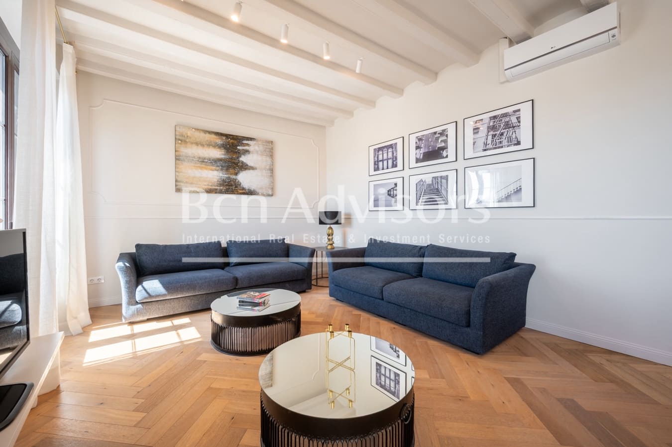 2 bedroom Apartment for sale in Barcelona city with pool - € 850,000 (Ref: 9590969)