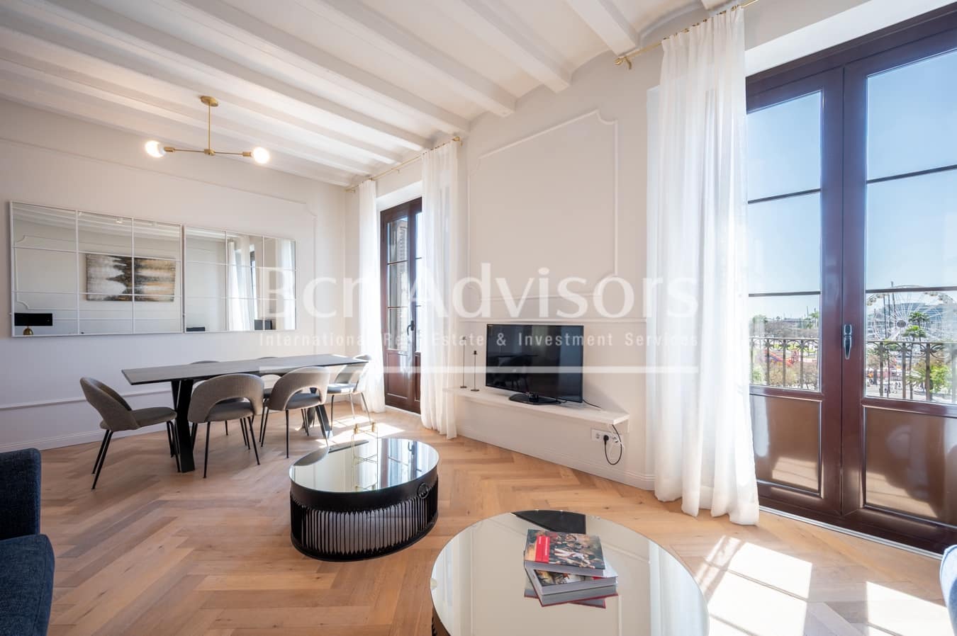 2 bedroom Apartment for sale in Barcelona city with pool - € 850,000 (Ref: 9590969)