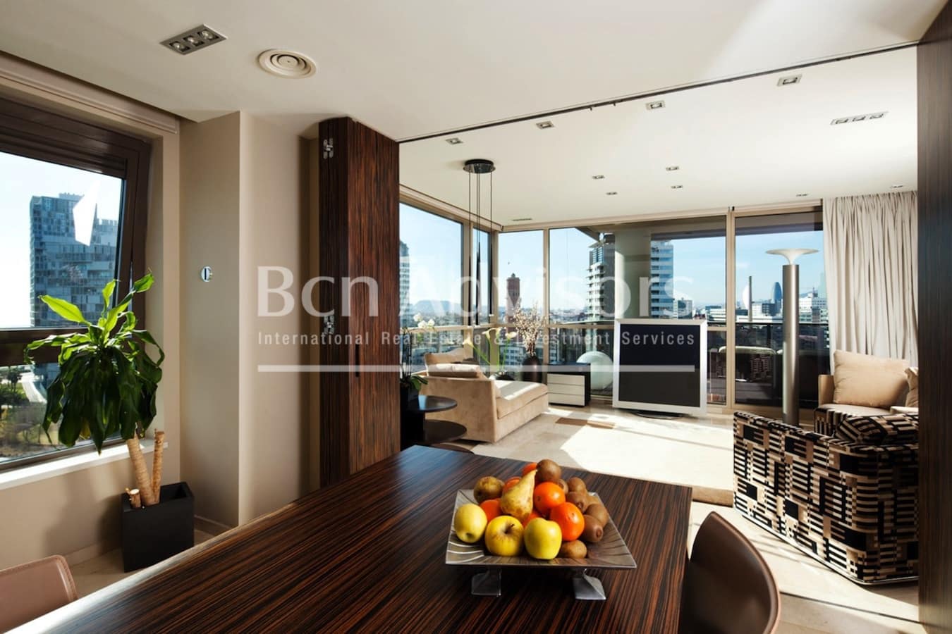 5 slaapkamer Appartement te koop in Barcelona stad met zwembad - € 1.995.000 (Ref: 9611297)