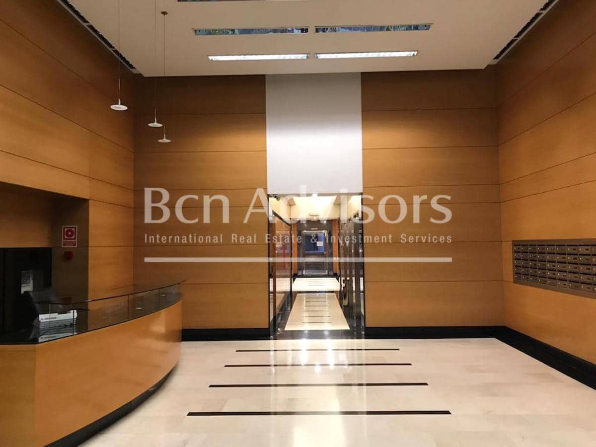 5 slaapkamer Appartement te koop in Barcelona stad met zwembad - € 1.995.000 (Ref: 9611297)