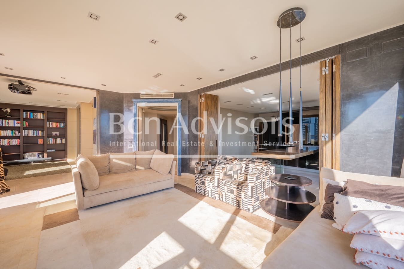 5 bedroom Apartment for sale in Barcelona city with pool - € 1,995,000 (Ref: 9611297)