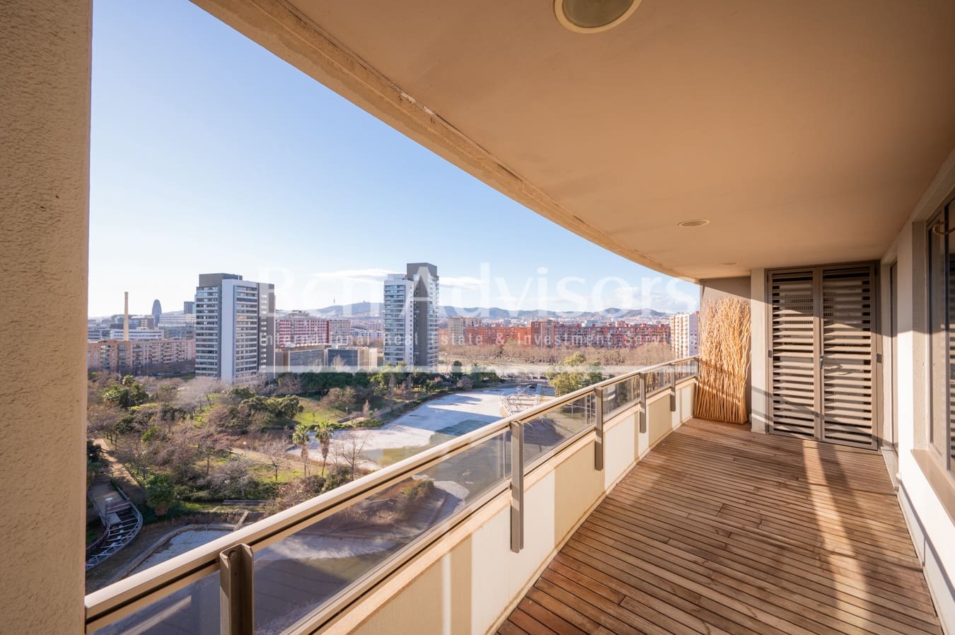 5 bedroom Apartment for sale in Barcelona city with pool - € 1,995,000 (Ref: 9611297)