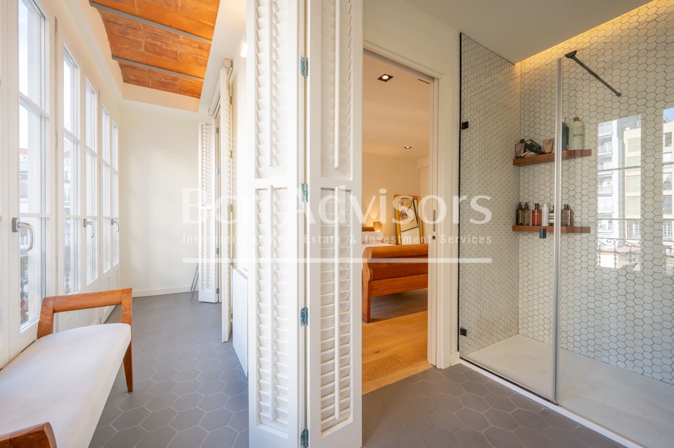 Apartamento de 3 habitaciones en Barcelona ciudad en venta - 1.390.000 € (Ref: 9615345)