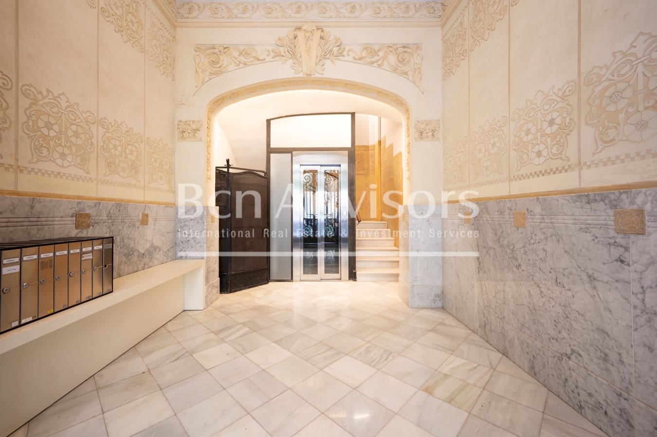 Apartamento de 3 habitaciones en Barcelona ciudad en venta - 1.390.000 € (Ref: 9615345)