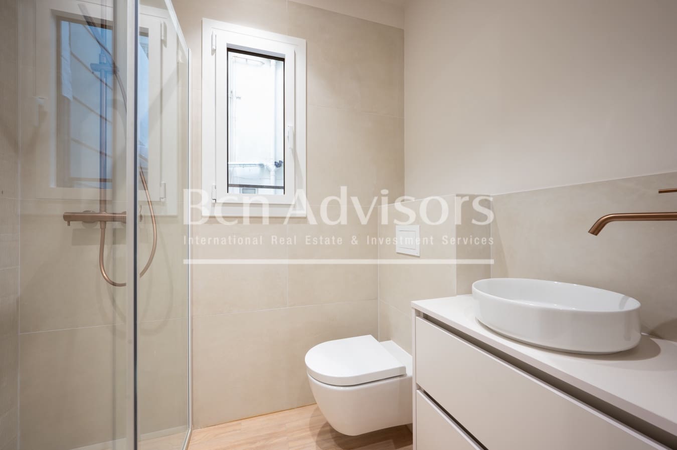 4 soveværelse Lejlighed til salg i Barcelona by - € 1.650.000 (Ref: 9619137)