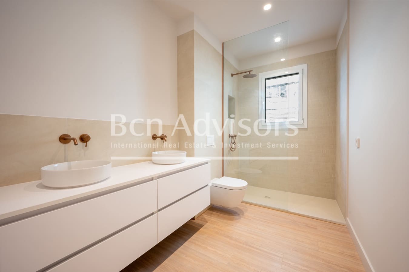 4 soveværelse Lejlighed til salg i Barcelona by - € 1.650.000 (Ref: 9619137)