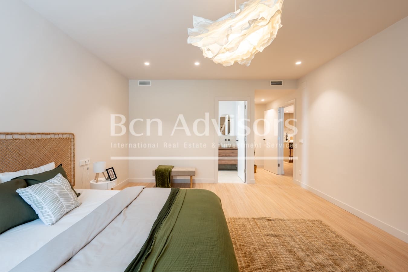 4 soveværelse Lejlighed til salg i Barcelona by med garage - € 1.650.000 (Ref: 9619137)