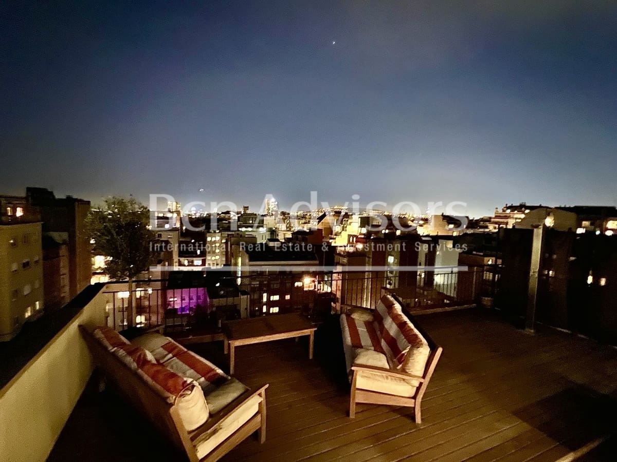 2 quarto Penthouse para venda em Barcelona cidade - 1 295 000 € (Ref: 9674015)