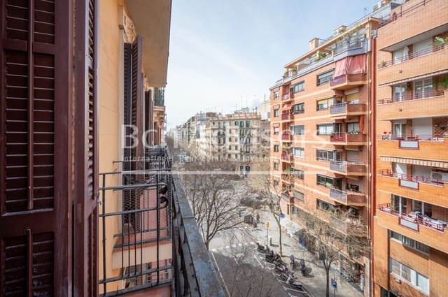 3 soverom Leilighet til salgs i La Dreta de L'Eixample, Barcelona by - € 660 000 (Ref: 9677056)