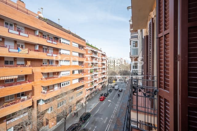 3 soverom Leilighet til salgs i La Dreta de L'Eixample, Barcelona by - € 660 000 (Ref: 9677056)