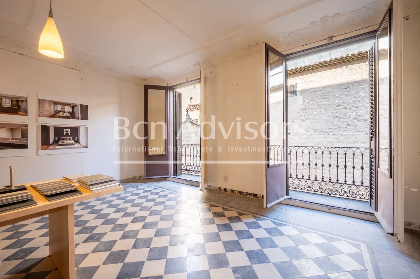 3 bedroom Apartment for sale in Barcelona city - € 1,560,000 (Ref: 9677057)