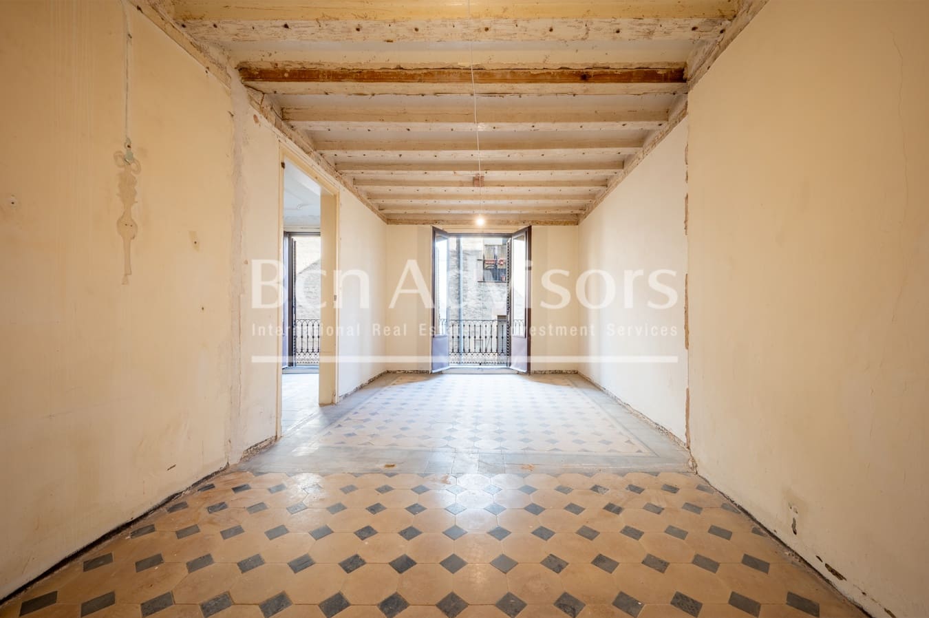 3 bedroom Apartment for sale in Barcelona city - € 1,560,000 (Ref: 9677057)