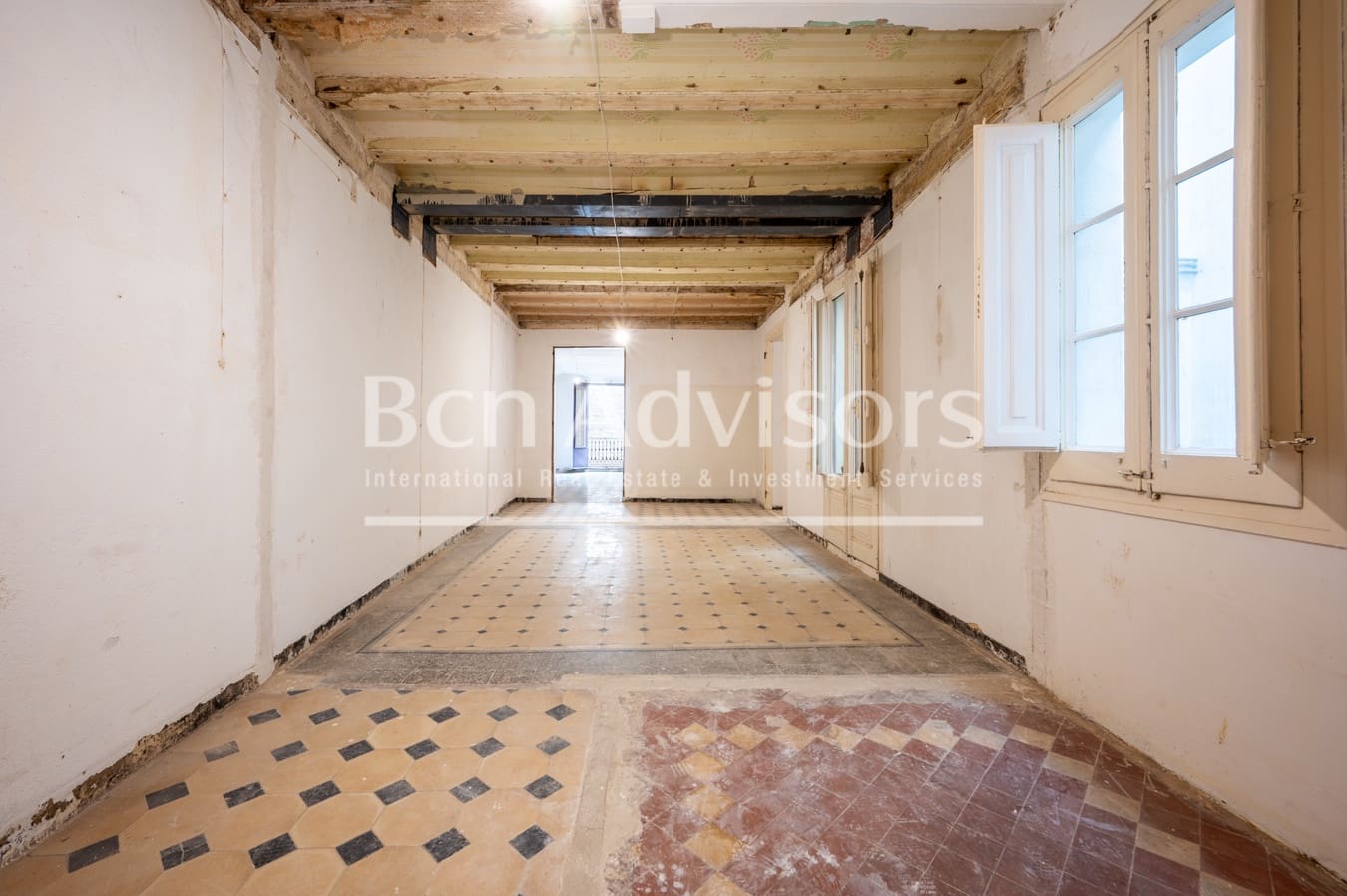 3 bedroom Apartment for sale in Barcelona city - € 1,560,000 (Ref: 9677057)